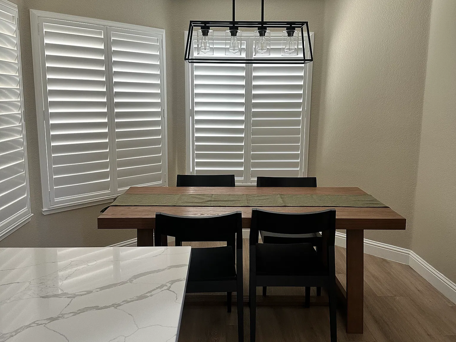 3 bed, 1354 sqft, $2,700 — Photo 3