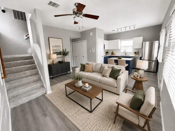 1310 Dennis St, Houston, TX 77004