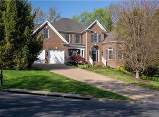127 Fairway Dr, Harrisonburg, VA 22802