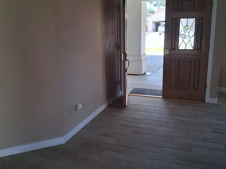 9319 Alki Ct — Photo 10