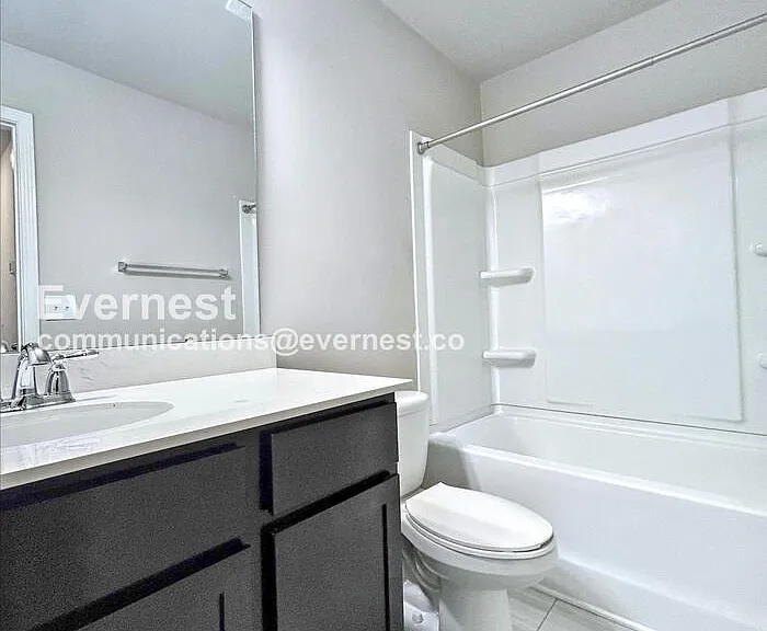 8037 Alderton Ln — Photo 10
