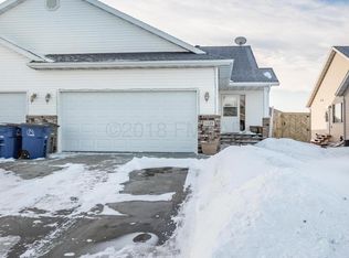 1129 37th Ave S, Moorhead, MN 56560