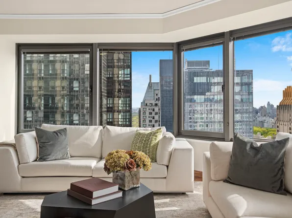 150 West 56th Street 3502 image 2 of 24