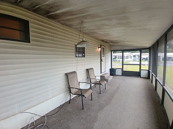 5th image of 4120 SE 20th Ter