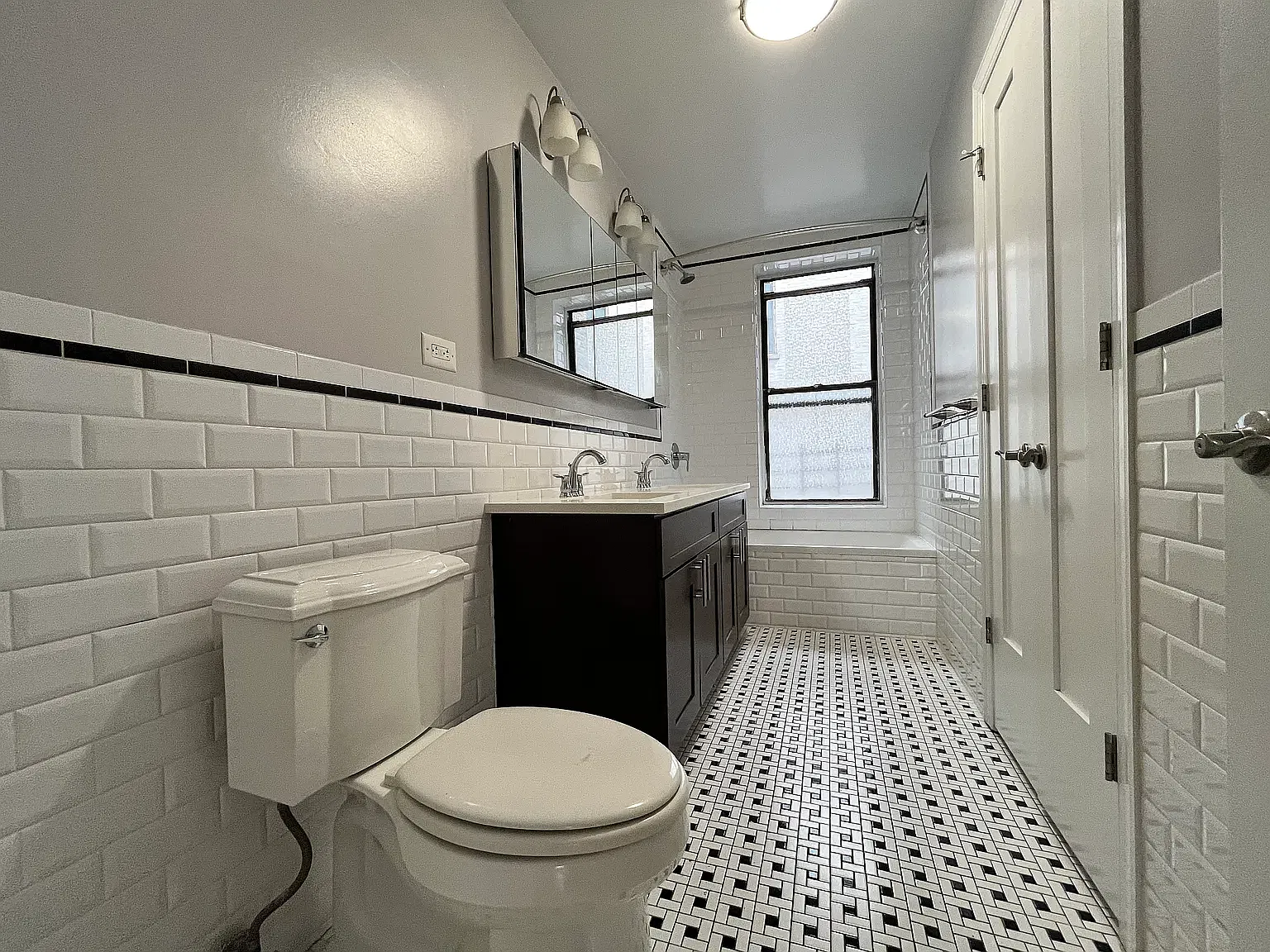 65 Fort Washington Avenue — Photo 2