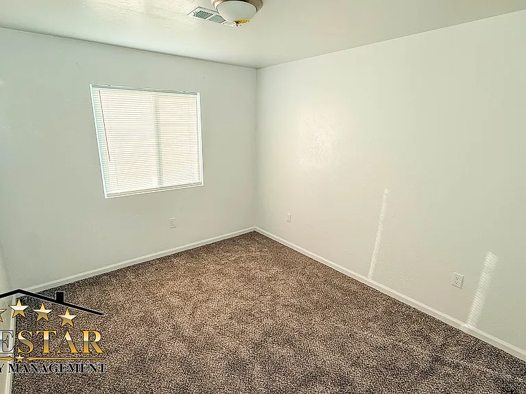 301 Decatur St #B — Photo 21