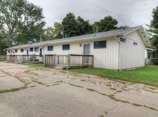 1807 Sangamon Dr, Champaign, IL 61821