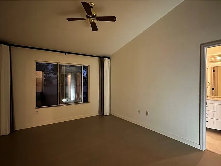 2716 Legend Dr — Photo 12
