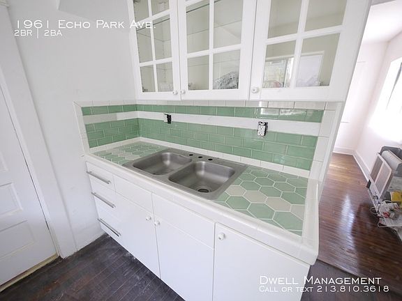 5th image of 1961 Echo Park Ave