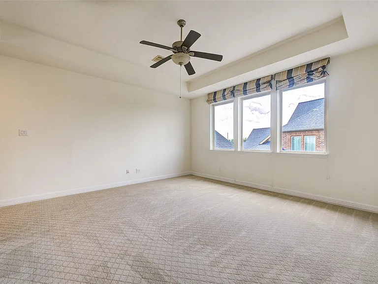 28214 Evergreen Cove Ln — Photo 39