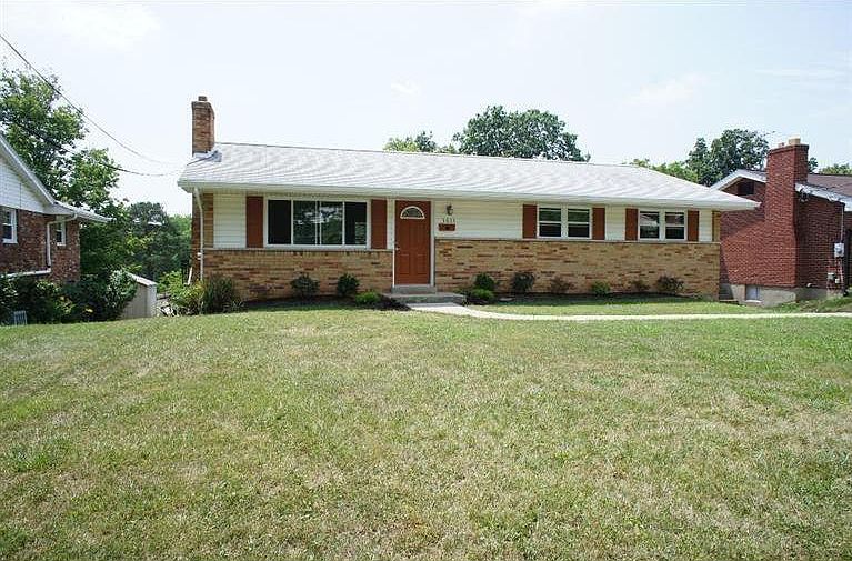 1st image of 3661 Glengary Ave