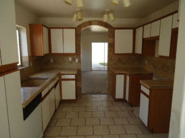 2nd image of 12638 W Charter Oak Rd