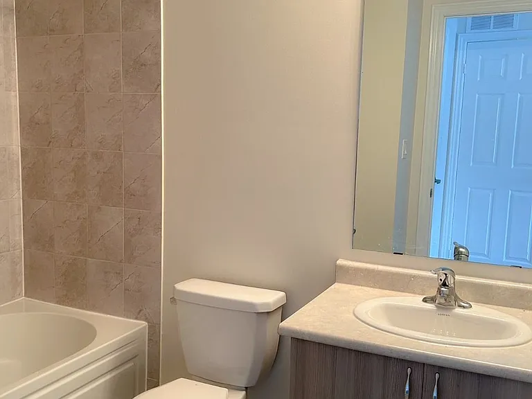 200 Veterans Dr #141 — Photo 10