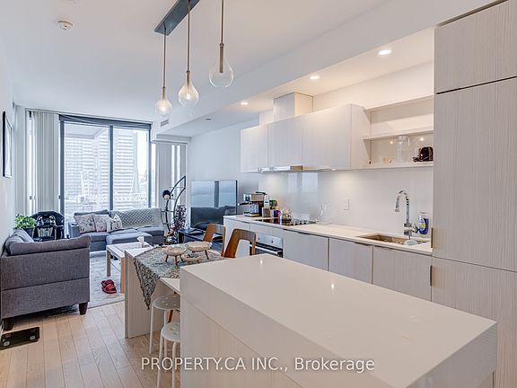 4th image of 16 Bonnycastle St #2311