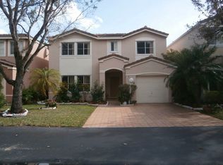 16526 SW 97th Ter, Miami, FL 33196