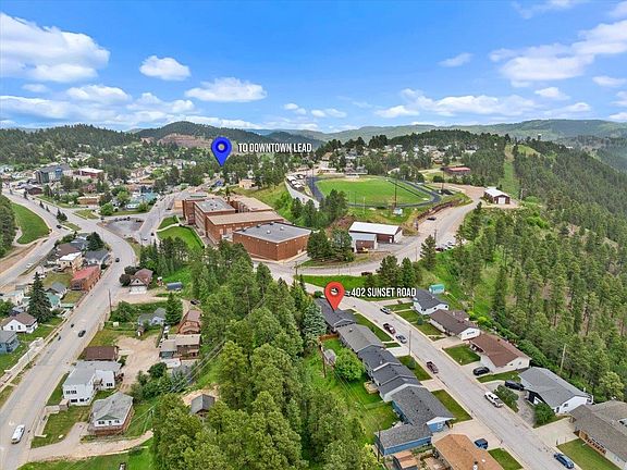 5th image of 402 Sunset Rd