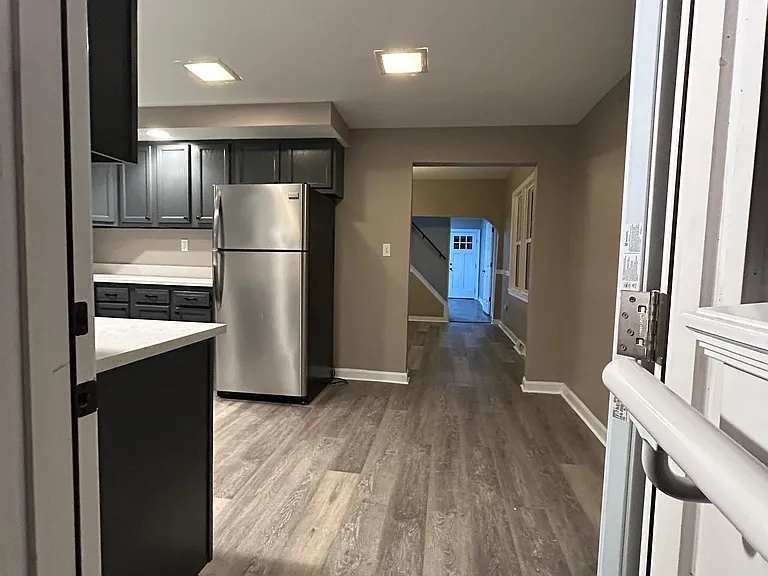 521 Franklin Ave — Photo 1