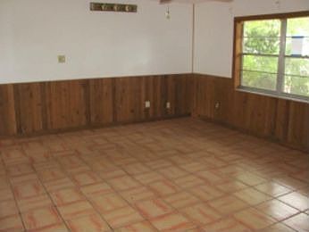 2nd image of 8401 Paso Robles Blvd