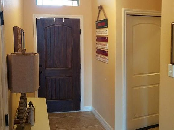 4th image of 1109 Blackbuck Ln