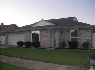 2724 Chenier St, Marrero, LA 70072