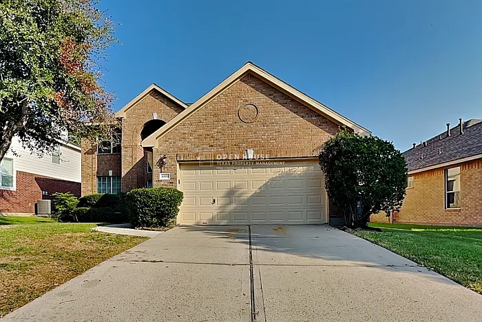 6819 Amber Pine Ct