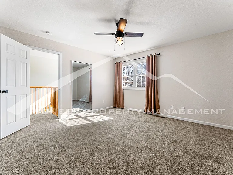 2295 Vineyard Pl — Photo 14