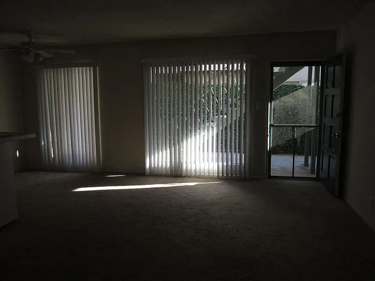 3339 Mentone Ave — Photo 13