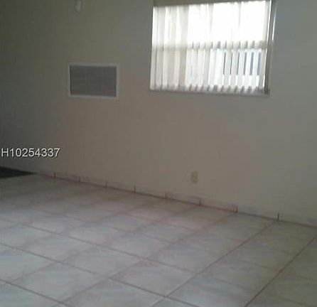 5th image of 2710 NW 51st Pl