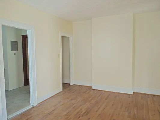 Rented by Marjorie Thompson, LREB | media 10