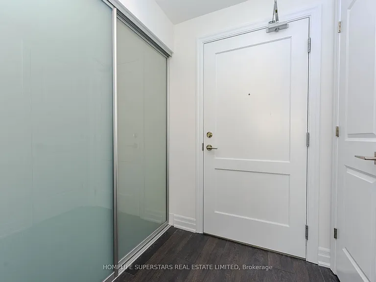 30 Elm Dr W #2905 — Photo 4