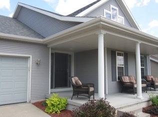 221 Red Birch Run, Madison, WI 53718