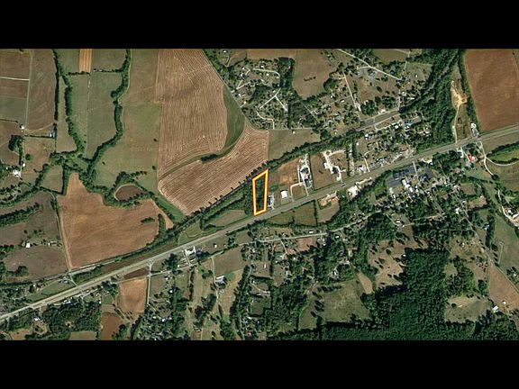 2nd image of 11 Highway E #W-37820