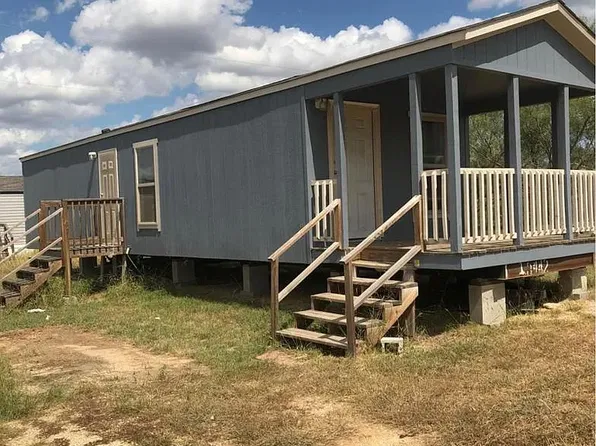 1001 County Road 773 #132-3, Devine, TX 78016
