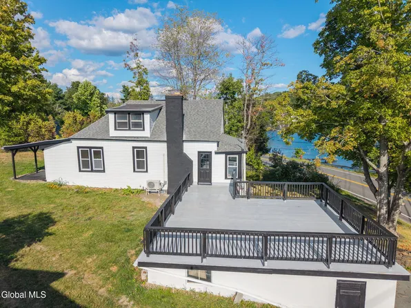 178 Pershing Ave, Wynantskill, NY 12198