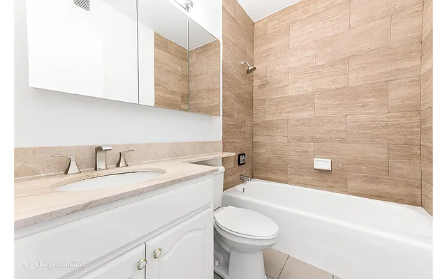 Rented by Douglas Elliman | media 18