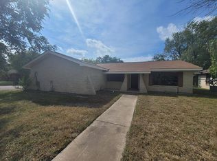 2801 Nueces Dr, Harlingen, TX 78550