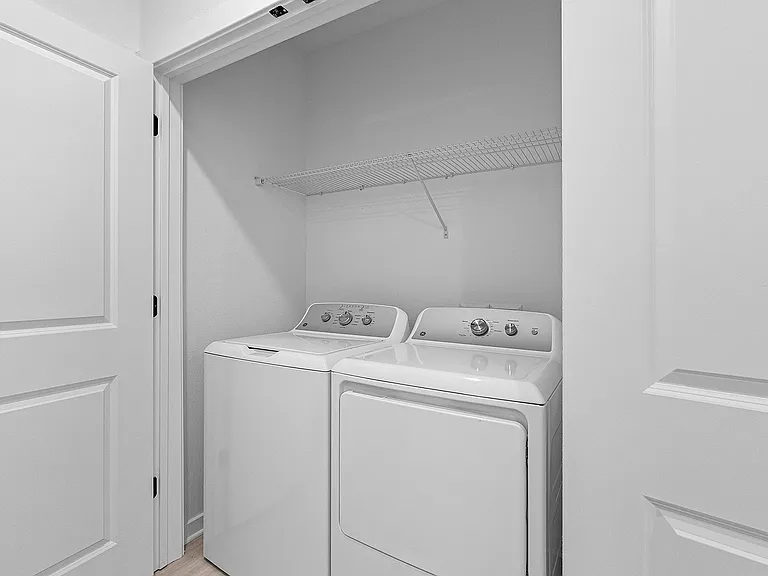 Evelyn City Lofts 229 (1)