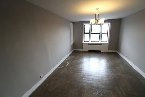 Rented by Bruma Realty LLC | media 10