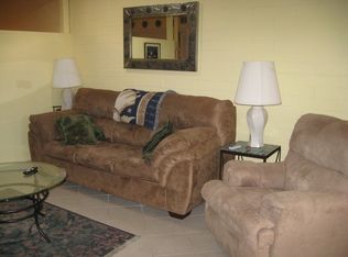 1015 S Calle De Las Casitas #A, Green Valley, AZ 85614