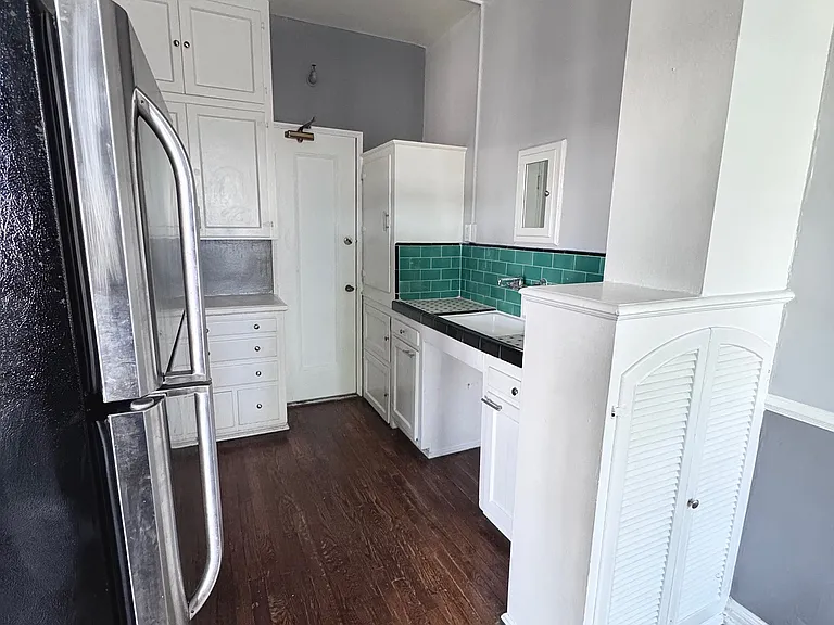 La Leyenda Apartments — Photo 19