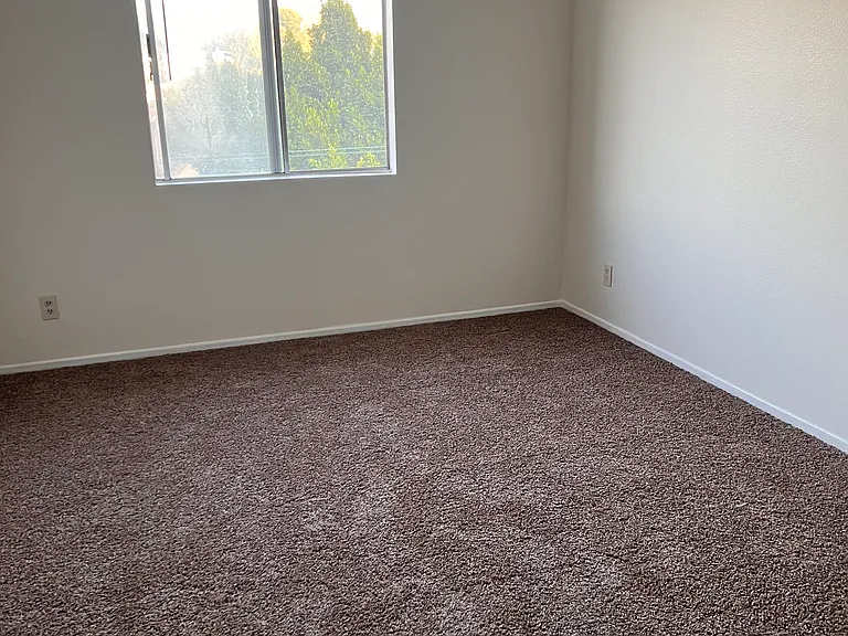 3205 S Shasta Cir S #202 — Photo 6