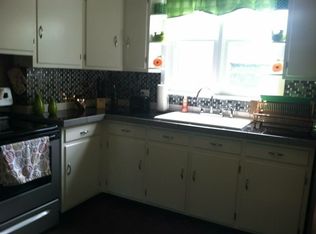 510 N Oak St, Coal Township, PA