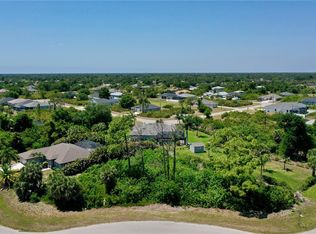 125 Australian Dr #22, Rotonda West, FL 33947