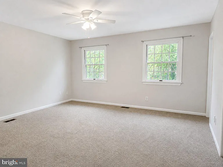 17 Fawnhollow Ct — Photo 8