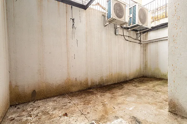 Rented by Compass | media 14