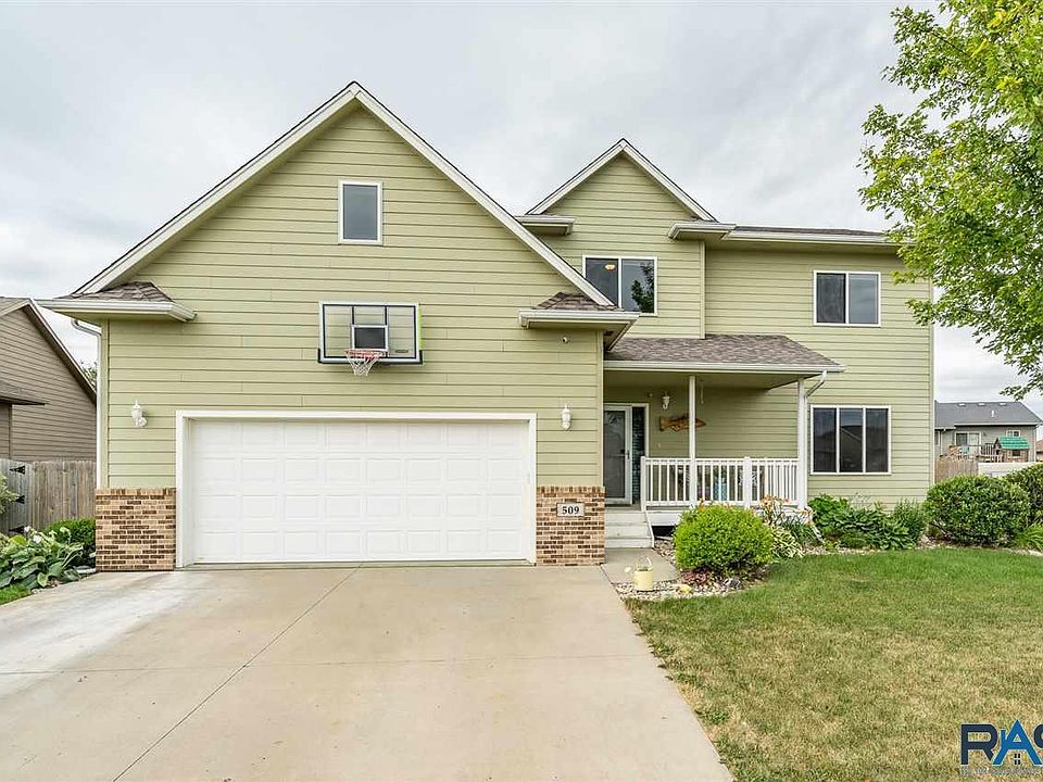1st image of 509 Cedar Dr