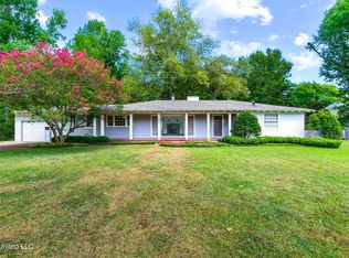 808 Colonial Cir, Jackson, MS 39211