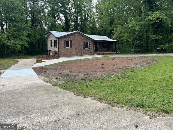 5th image of 19 Oak Hill Dr