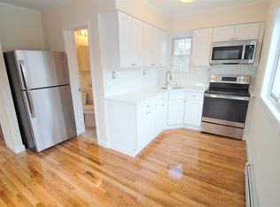 249 W 4th St FLOOR 2, West Islip, NY 11795