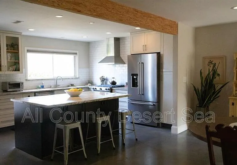8121 Foxhall Dr — Photo 7